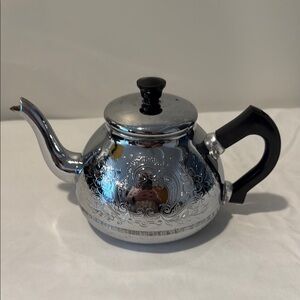 Swan “The Carlton” Aluminum Teapot with Black Bakelite Handle